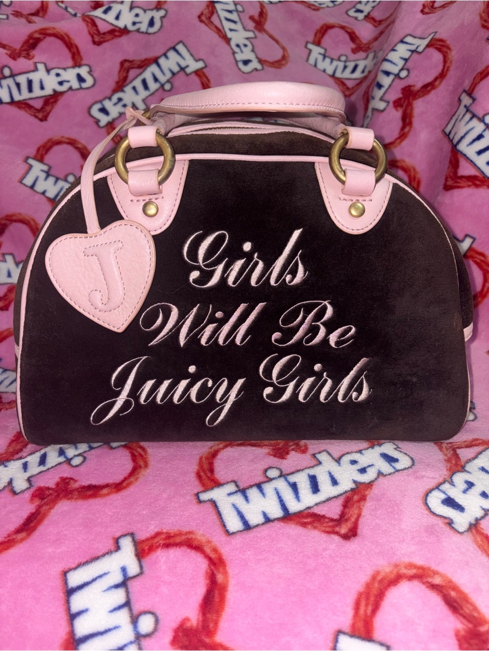 Juicy Couture 🩷🤎 Vintage Royal Juicy Bowler Bag: “Girls Will Be Juicy Girls” - Picture 3 of 16